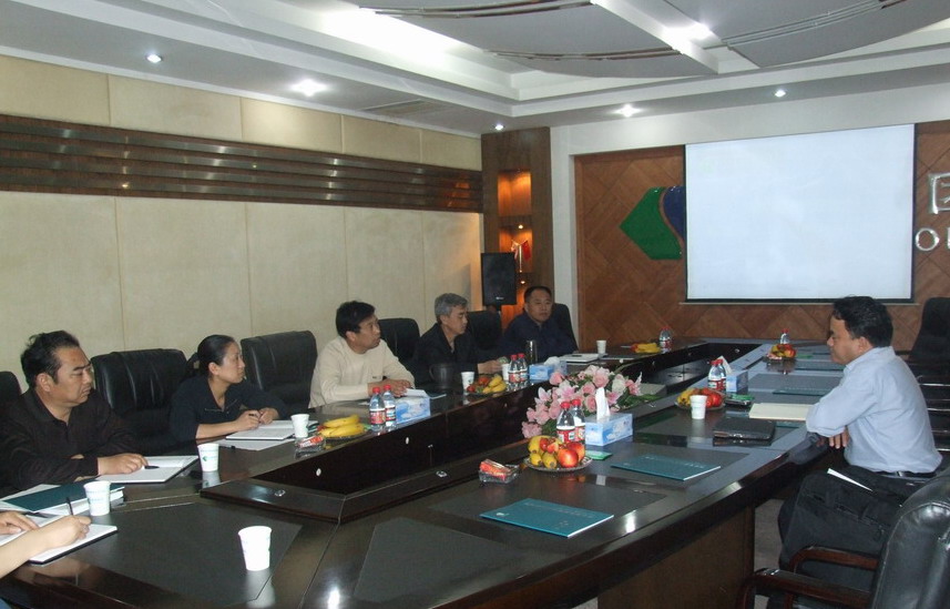 上海復(fù)星醫(yī)藥（集團(tuán)）高級(jí)投資總監(jiān)李德強(qiáng)來我公司考察