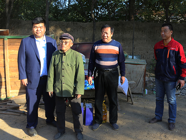 IMG_2836b.jpg IMG_2836b.jpg